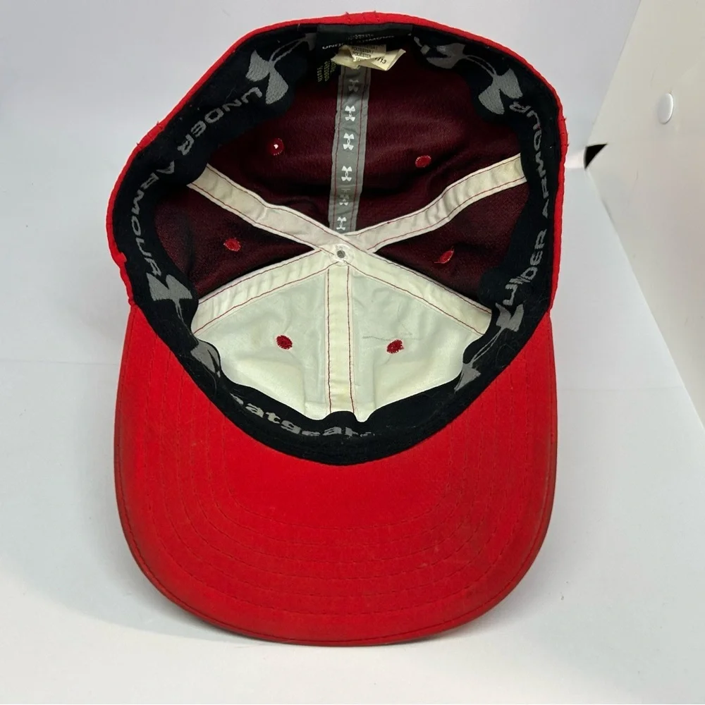 Under‎ Armour Hat Cap Youth Kids Boys S/M Flex Stretch Fitted Red Black Logo